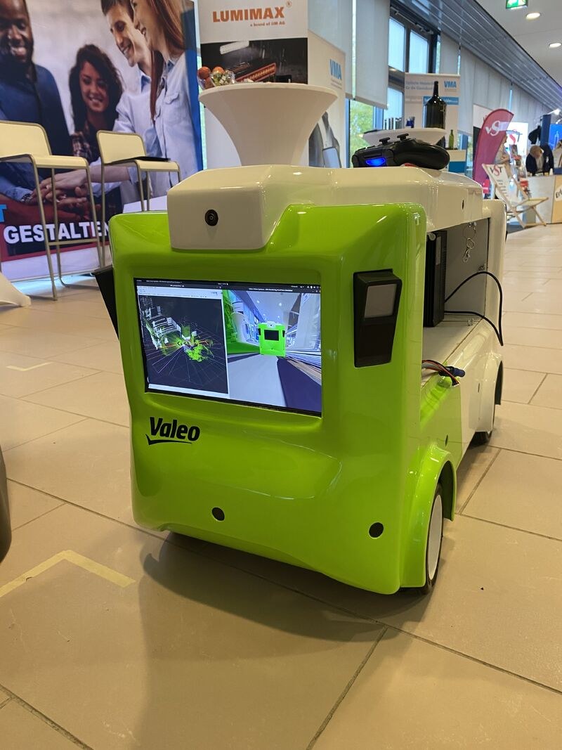 Sensor-equipped robotic platform used for teleoperation systems integration